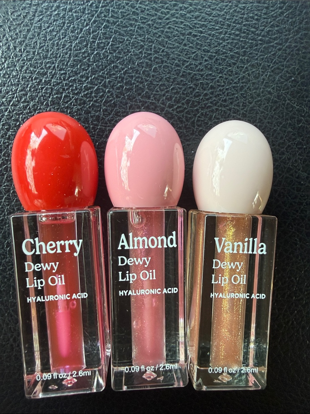 Dewy lip oil Givy